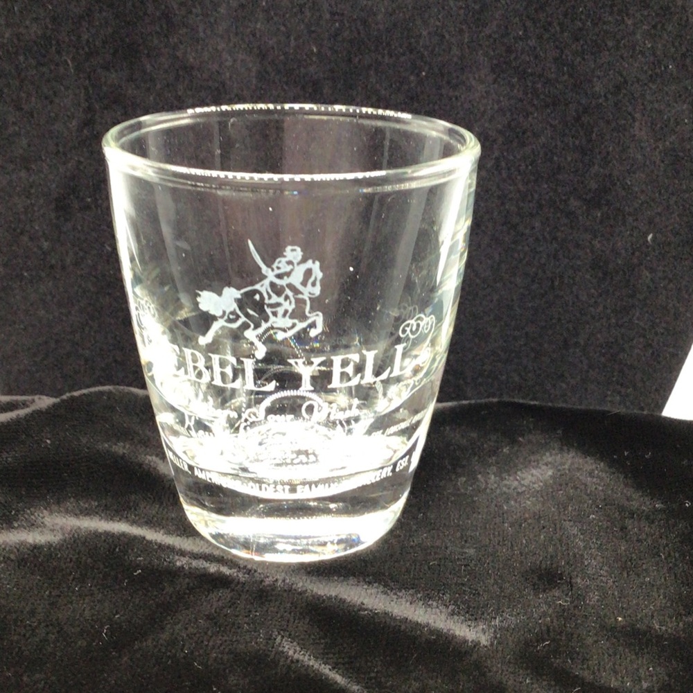 Rebel Yell Clear Etched Shot Glass Tumbler